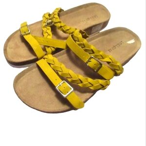 SOLD!! INDIGO RD Sandal Yellow Strappy Cushion platforms SIZE 7.5M